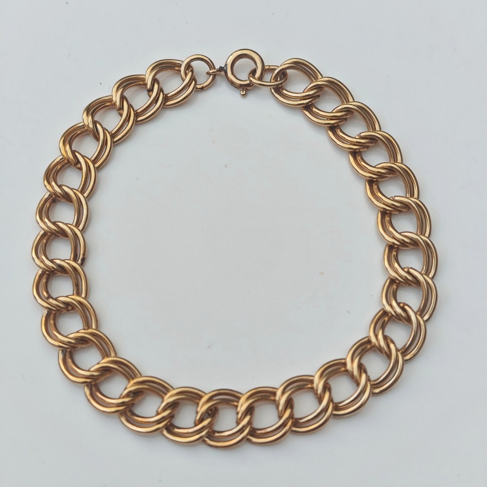 Gold Tone Double Link Curb Chain Bracelet Minimalist Style 7 Inch Spring Ring